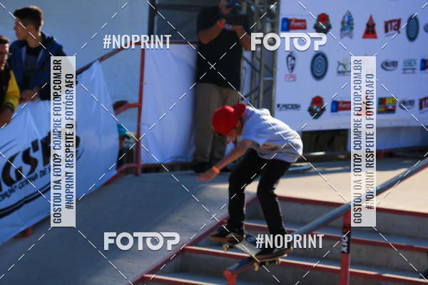 Buy your photos of the eventCampeonato Brasileiro de Skate Street Amador on Fotop
