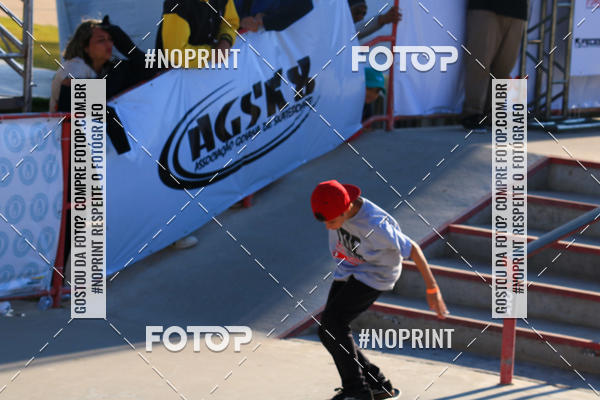 Buy your photos of the eventCampeonato Brasileiro de Skate Street Amador on Fotop
