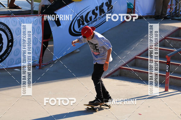Buy your photos of the eventCampeonato Brasileiro de Skate Street Amador on Fotop
