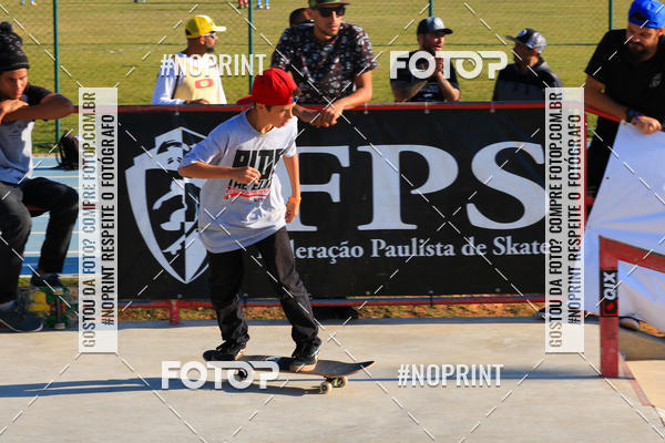 Buy your photos of the eventCampeonato Brasileiro de Skate Street Amador on Fotop