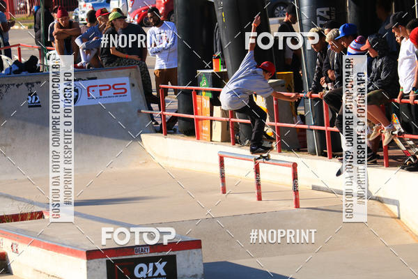 Buy your photos of the eventCampeonato Brasileiro de Skate Street Amador on Fotop
