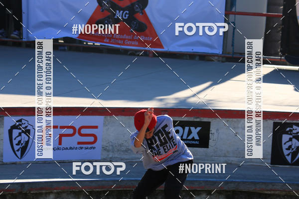 Buy your photos of the eventCampeonato Brasileiro de Skate Street Amador on Fotop