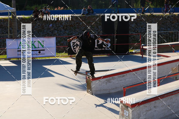 Buy your photos of the eventCampeonato Brasileiro de Skate Street Amador on Fotop