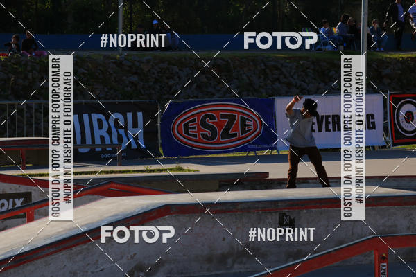 Buy your photos of the eventCampeonato Brasileiro de Skate Street Amador on Fotop