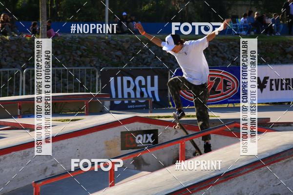 Buy your photos of the eventCampeonato Brasileiro de Skate Street Amador on Fotop