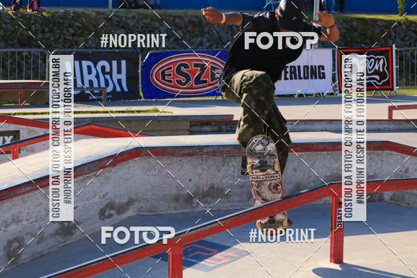 Buy your photos of the eventCampeonato Brasileiro de Skate Street Amador on Fotop