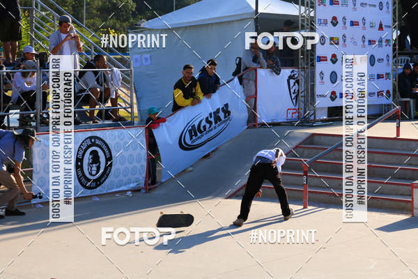 Buy your photos of the eventCampeonato Brasileiro de Skate Street Amador on Fotop