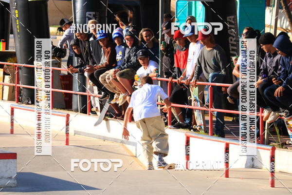 Buy your photos of the eventCampeonato Brasileiro de Skate Street Amador on Fotop