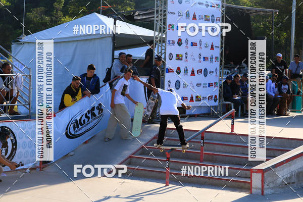 Buy your photos of the eventCampeonato Brasileiro de Skate Street Amador on Fotop