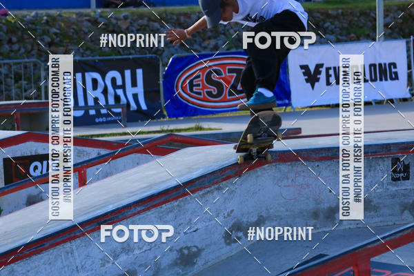 Buy your photos of the eventCampeonato Brasileiro de Skate Street Amador on Fotop