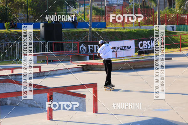 Buy your photos of the eventCampeonato Brasileiro de Skate Street Amador on Fotop