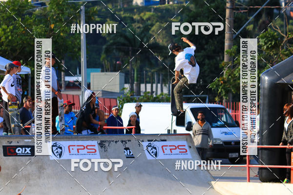 Buy your photos of the eventCampeonato Brasileiro de Skate Street Amador on Fotop