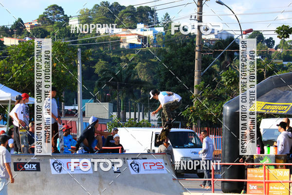 Buy your photos of the eventCampeonato Brasileiro de Skate Street Amador on Fotop