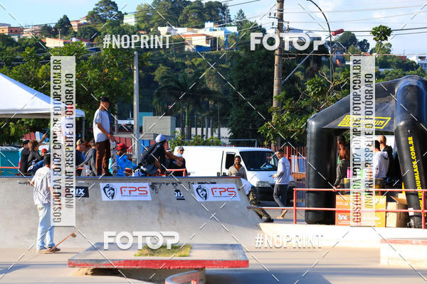 Buy your photos of the eventCampeonato Brasileiro de Skate Street Amador on Fotop