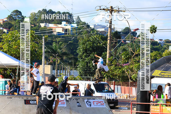 Buy your photos of the eventCampeonato Brasileiro de Skate Street Amador on Fotop