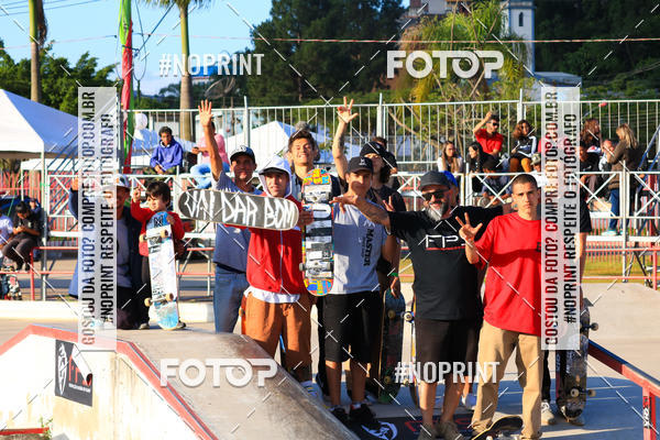 Buy your photos of the eventCampeonato Brasileiro de Skate Street Amador on Fotop