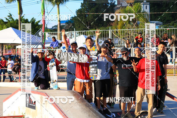 Buy your photos of the eventCampeonato Brasileiro de Skate Street Amador on Fotop