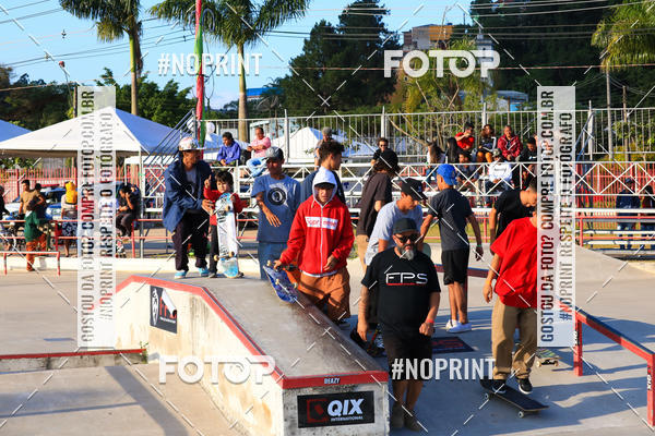 Buy your photos of the eventCampeonato Brasileiro de Skate Street Amador on Fotop