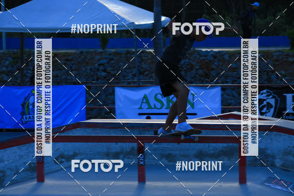 Buy your photos of the eventCampeonato Brasileiro de Skate Street Amador on Fotop