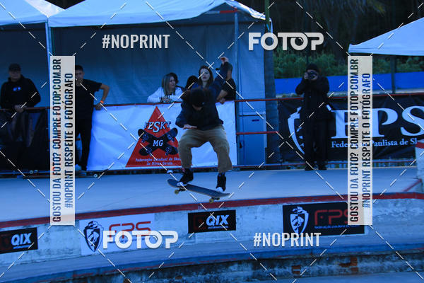 Buy your photos of the eventCampeonato Brasileiro de Skate Street Amador on Fotop