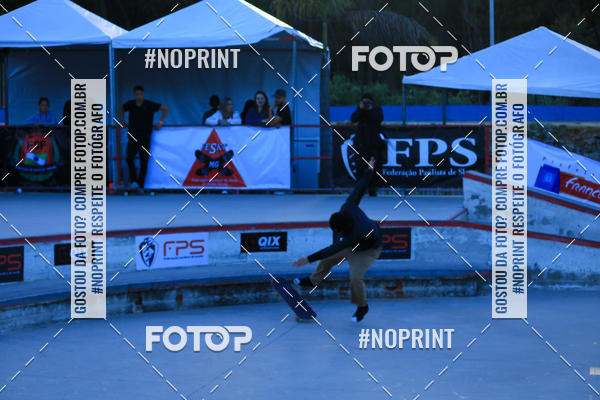 Buy your photos of the eventCampeonato Brasileiro de Skate Street Amador on Fotop