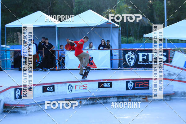 Buy your photos of the eventCampeonato Brasileiro de Skate Street Amador on Fotop
