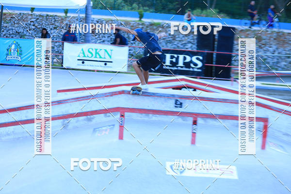 Buy your photos of the eventCampeonato Brasileiro de Skate Street Amador on Fotop