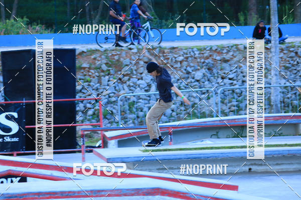 Buy your photos of the eventCampeonato Brasileiro de Skate Street Amador on Fotop