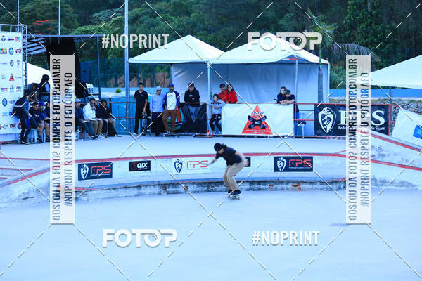 Buy your photos of the eventCampeonato Brasileiro de Skate Street Amador on Fotop