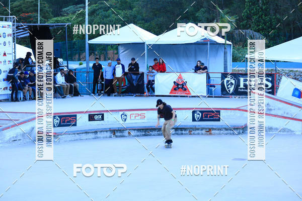 Buy your photos of the eventCampeonato Brasileiro de Skate Street Amador on Fotop
