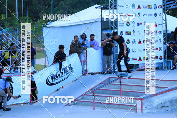 Buy your photos of the eventCampeonato Brasileiro de Skate Street Amador on Fotop