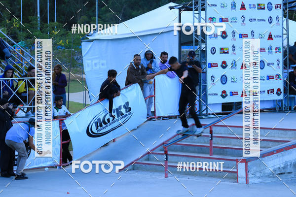 Buy your photos of the eventCampeonato Brasileiro de Skate Street Amador on Fotop
