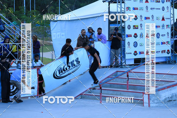 Buy your photos of the eventCampeonato Brasileiro de Skate Street Amador on Fotop