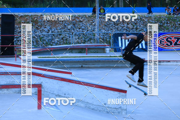 Buy your photos of the eventCampeonato Brasileiro de Skate Street Amador on Fotop