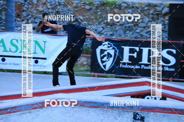 Buy your photos of the eventCampeonato Brasileiro de Skate Street Amador on Fotop