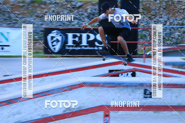 Buy your photos of the eventCampeonato Brasileiro de Skate Street Amador on Fotop