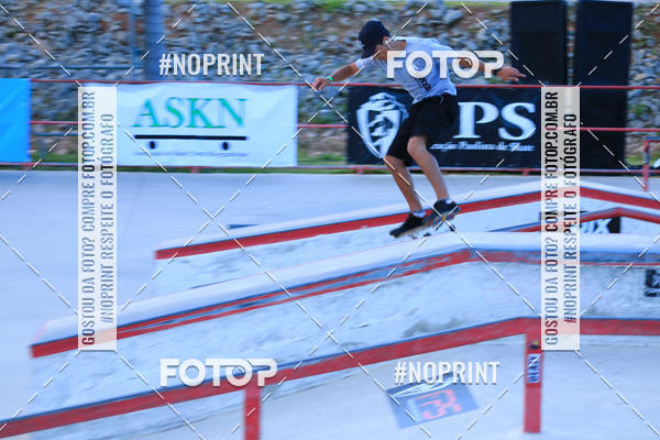 Buy your photos of the eventCampeonato Brasileiro de Skate Street Amador on Fotop