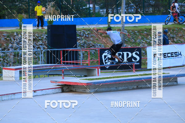 Buy your photos of the eventCampeonato Brasileiro de Skate Street Amador on Fotop