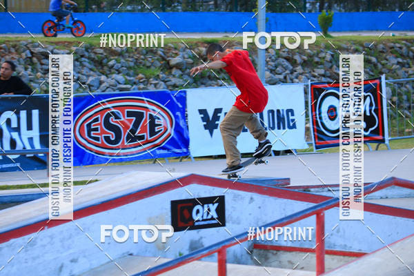 Buy your photos of the eventCampeonato Brasileiro de Skate Street Amador on Fotop
