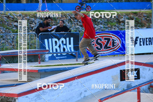 Buy your photos of the eventCampeonato Brasileiro de Skate Street Amador on Fotop