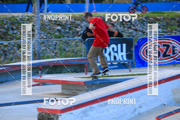 Buy your photos of the eventCampeonato Brasileiro de Skate Street Amador on Fotop