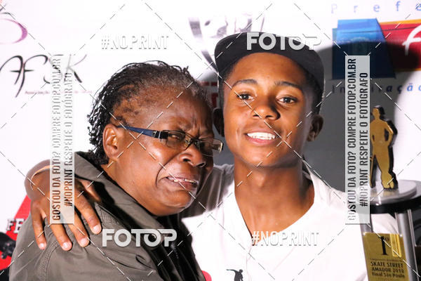 Buy your photos of the eventCampeonato Brasileiro de Skate Street Amador on Fotop