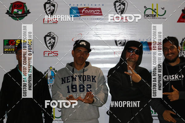 Buy your photos of the eventCampeonato Brasileiro de Skate Street Amador on Fotop