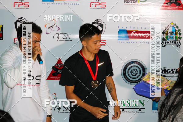 Buy your photos of the eventCampeonato Brasileiro de Skate Street Amador on Fotop