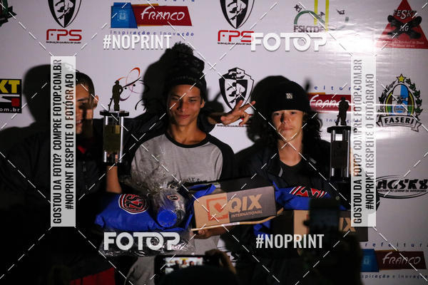 Buy your photos of the eventCampeonato Brasileiro de Skate Street Amador on Fotop