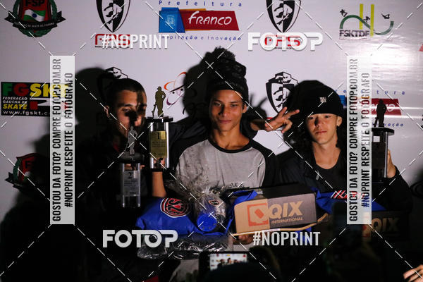 Buy your photos of the eventCampeonato Brasileiro de Skate Street Amador on Fotop