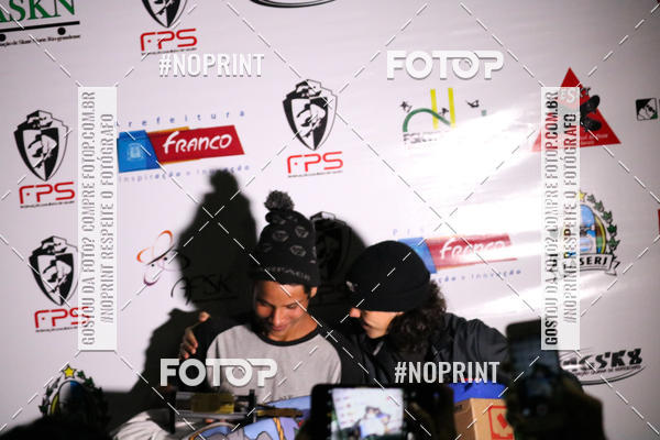 Buy your photos of the eventCampeonato Brasileiro de Skate Street Amador on Fotop