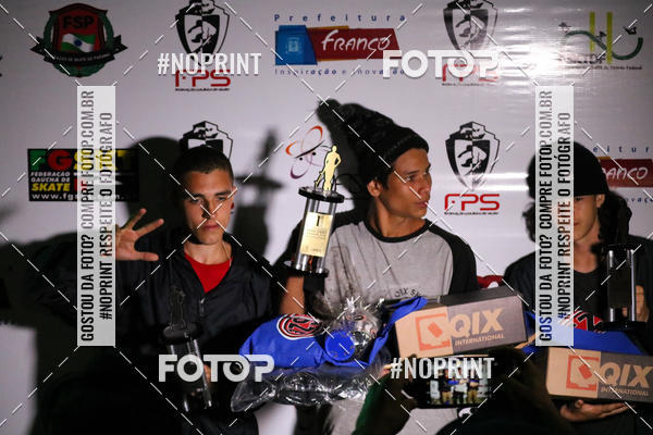 Buy your photos of the eventCampeonato Brasileiro de Skate Street Amador on Fotop