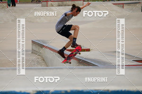 Buy your photos of the eventCampeonato Brasileiro de Skate Street Amador on Fotop