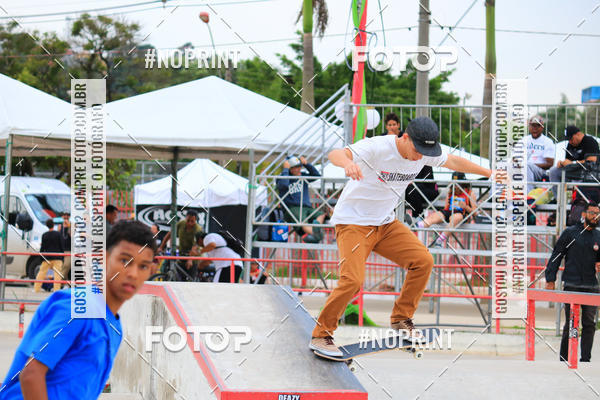 Buy your photos of the eventCampeonato Brasileiro de Skate Street Amador on Fotop